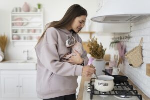heating wet cat food on stovetop