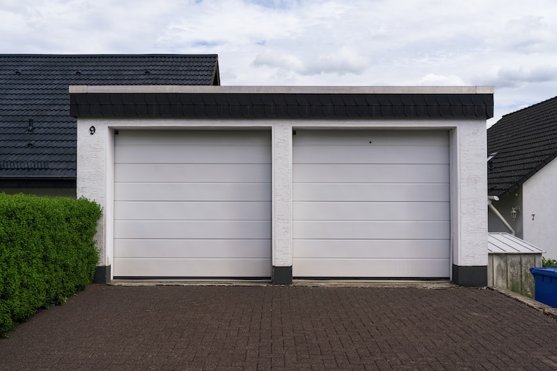 garage door materials