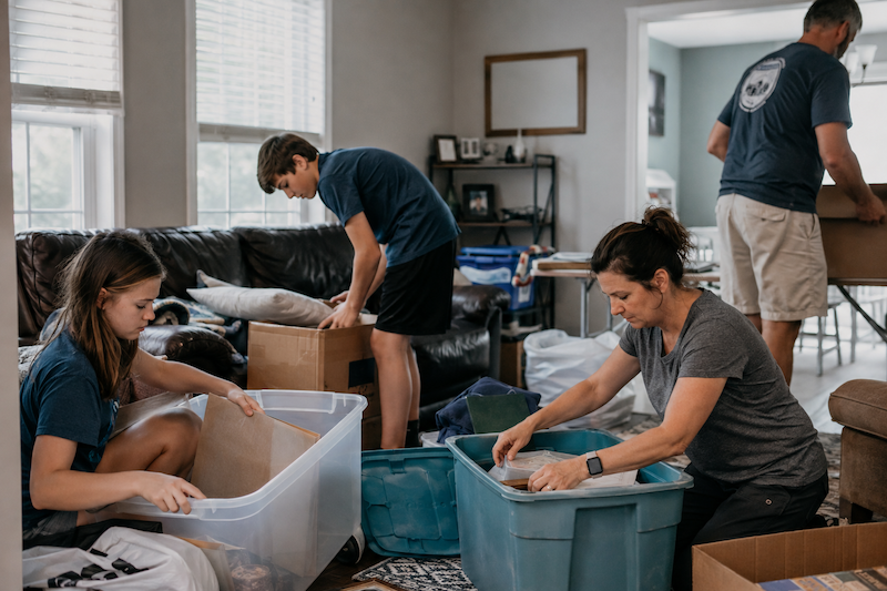 how big families keep a house organized
